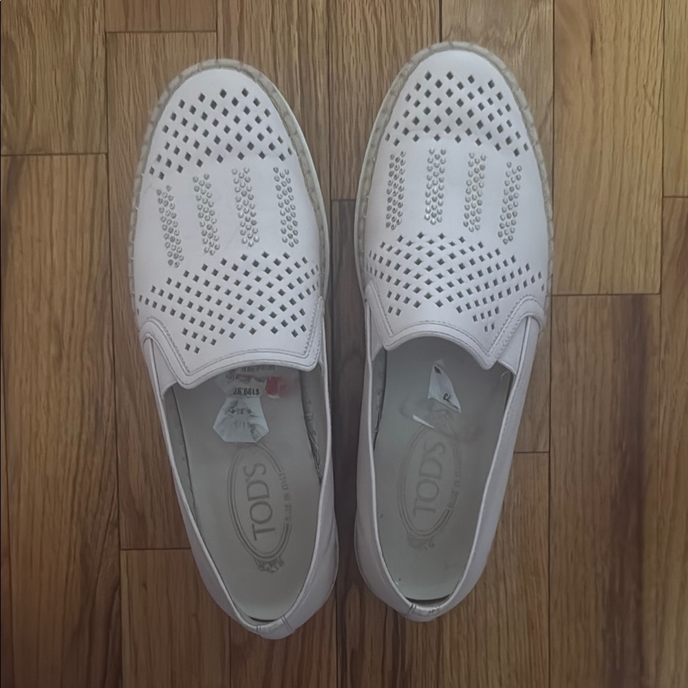 Tod's White Espadrilles Lightweight Summer Shoes